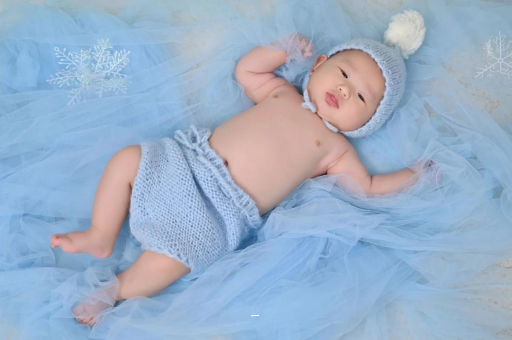 乌兰察布摸孕妇肚子沾喜气